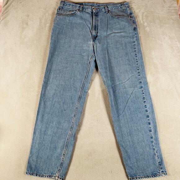 Vintage Levi's 550 Men 40x32 Blue Relaxed Fit Straight Leg 90s USA Comfort Denim